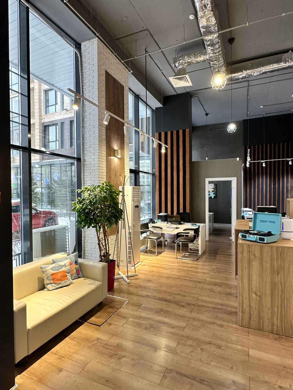 Коммерческое помещение 190.0 м², Астана